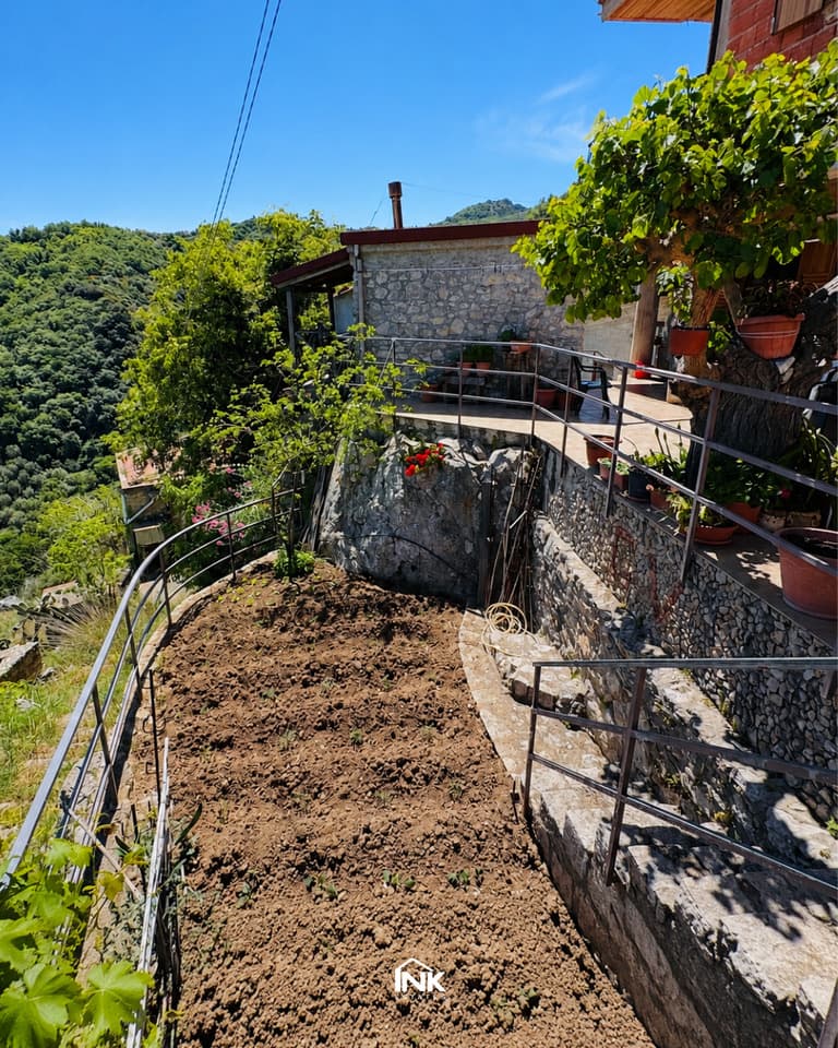 Willa z dwoma apartamentami i widokiem na morze | Sant’Agata di Militello – zdjęcie 4