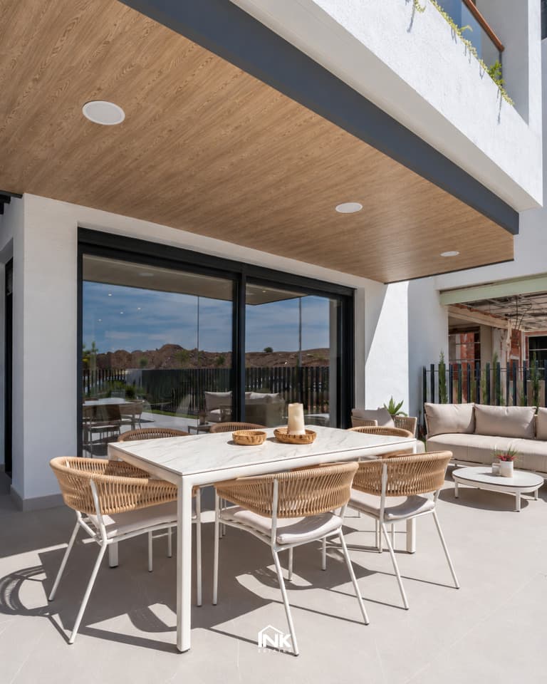 Przestronne bungalowy z 3 sypialniami i 2 łazienkami w Torrevieja - od 410 000 € – zdjęcie 3