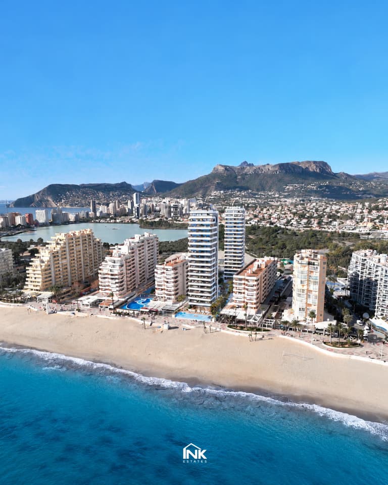 Nowe apartamenty z 1 sypialnią bezpośrednio przy plaży w Calpe - od 520 000 €