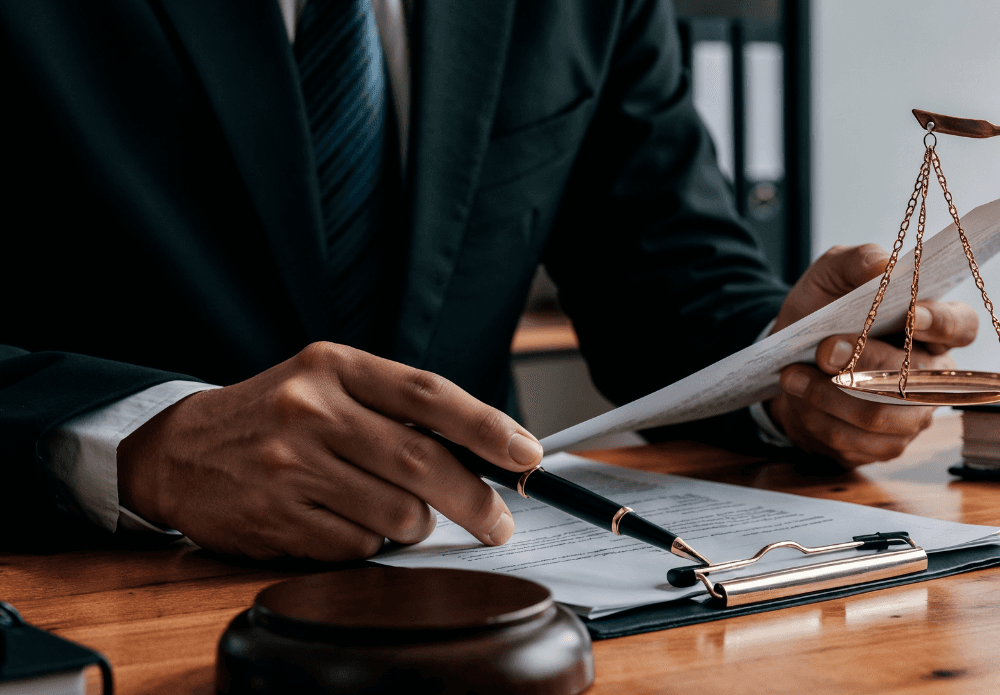 Formularz KW-WPIS – jak wypełnić wniosek o wpis do księgi wieczystej w 2026 roku?